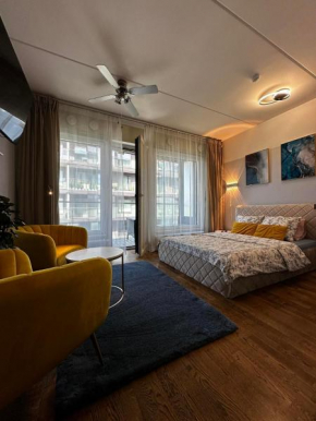 Apartment with Balcony in City Centre